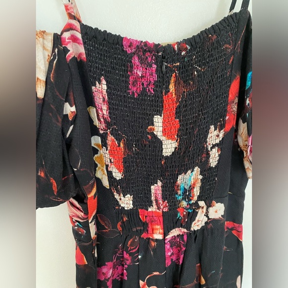 Ranna Gill x Anthropologie - Off-the-Shoulder Floral Jumpsuit, size XS - Picture 5 of 11